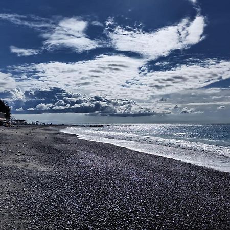 Casa Odello Suite And The Sea Бордигера Экстерьер фото